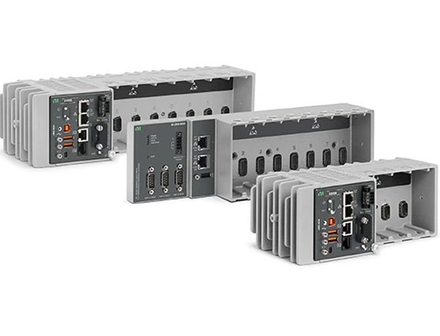 CompactDAQ cDAQ chassis